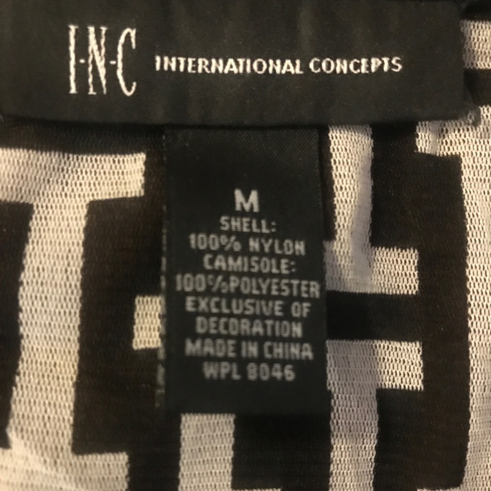 💥INC International Concepts Blouse💥 - Picture 3 of 5